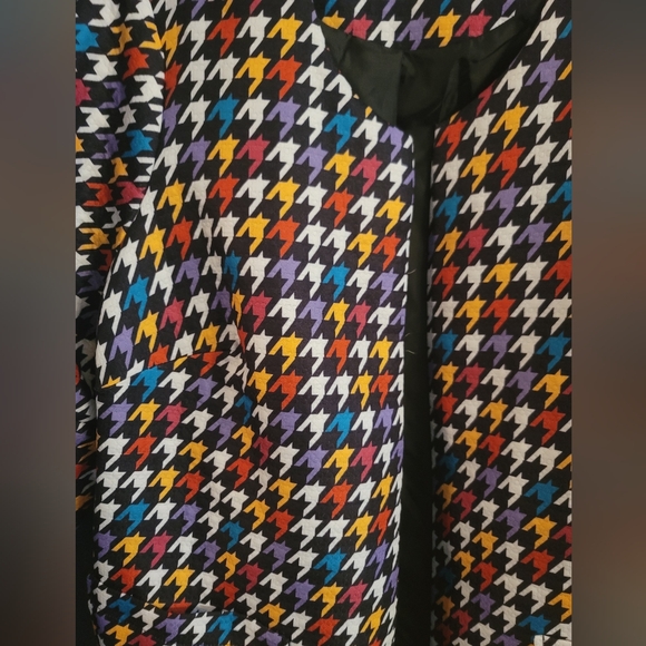 Jacket - Picture 5 of 5